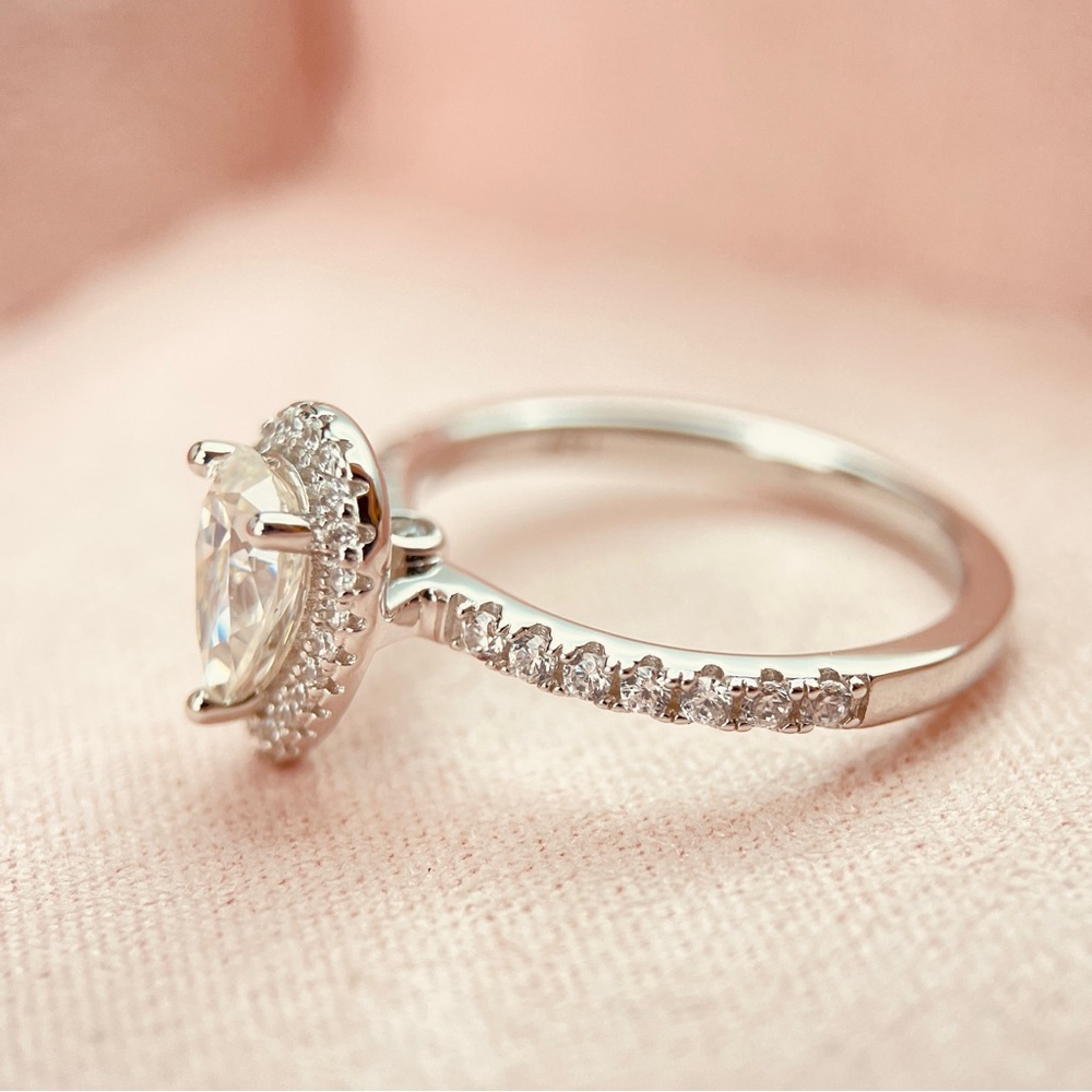S925 with 18K Gold Plating Pear Shape Halo Travel Ring Moissanite 1.35ctw - Picture 3 of 6